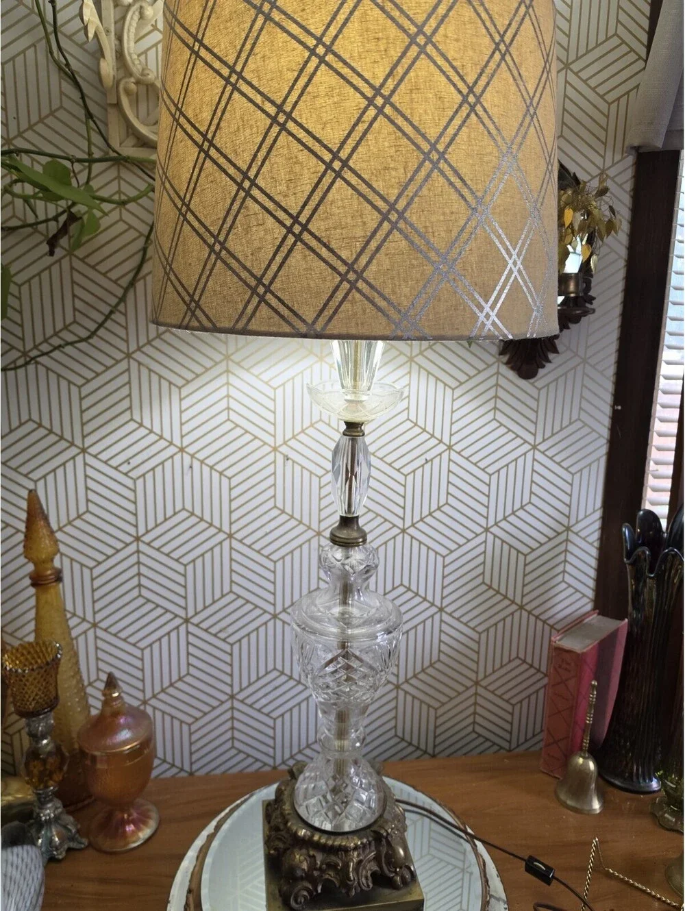 Vintage Hollywood Regency Brass And Cut Crystal And Glass Tall Table Lamp